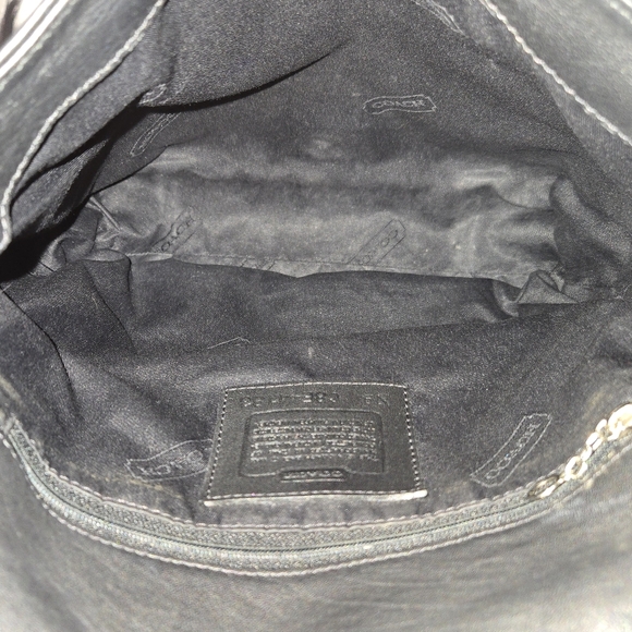 Coach (Vintage 1990s) Lexington Flap Bag 4183 Italy Black Leather - Picture 11 of 15